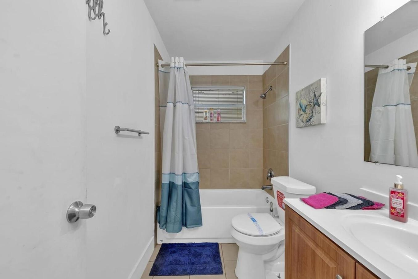2 Bedroom House Minutes From And Casino Db1 Dania Beach