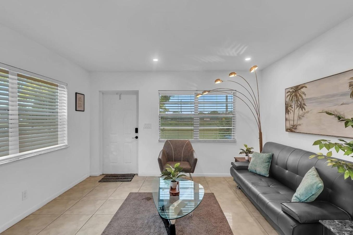 2 Bedroom House Minutes From And Casino Db1 *